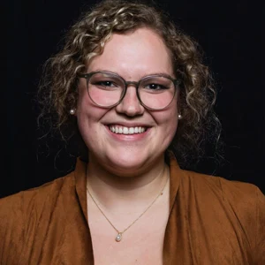 Lindsey Happel