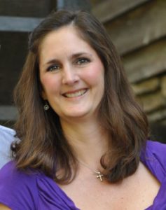 Nancy Mawhinney headshot