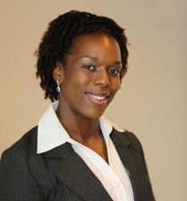 Shalaunda Reeves headshot