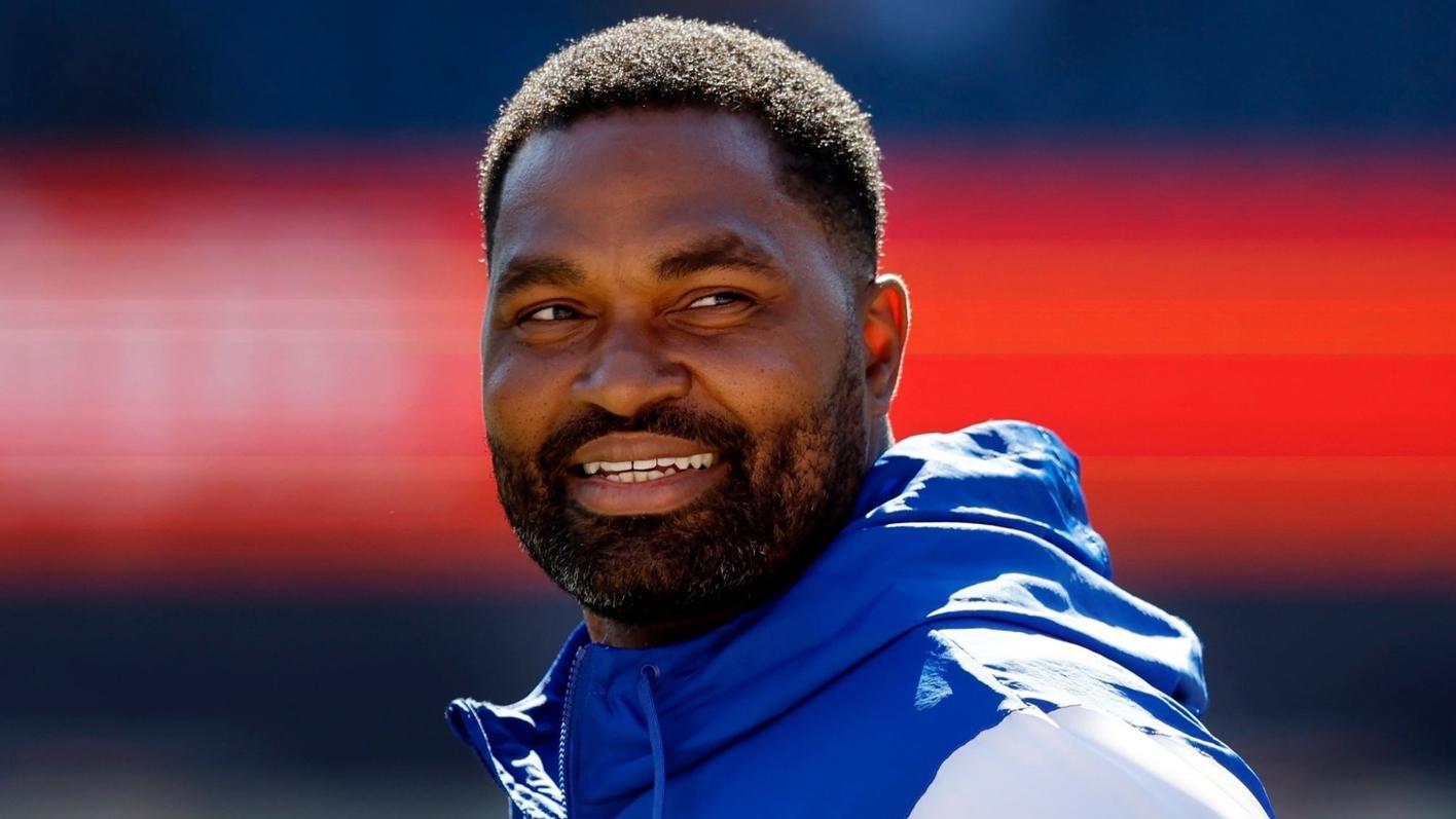 Sport Management Grad Jerod Mayo Named New England Patriots Head Coach -  College of Education, Health, and Human Sciences
